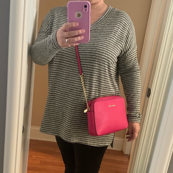 MICHAEL Michael Kors Fuchsia Crossbody Bag - Picture 8 of 8